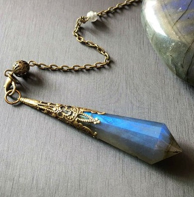 Spirit pendulum divination pendant energy stone natural crystal necklace gray moonlight purple powder white yellow blue sand black meteorite six-pointed star